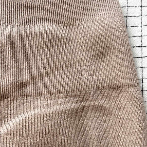 Everlane Leggings - Picture 5 of 5